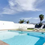 Homu Bianca Fantastica Con Piscina Privada فيلة