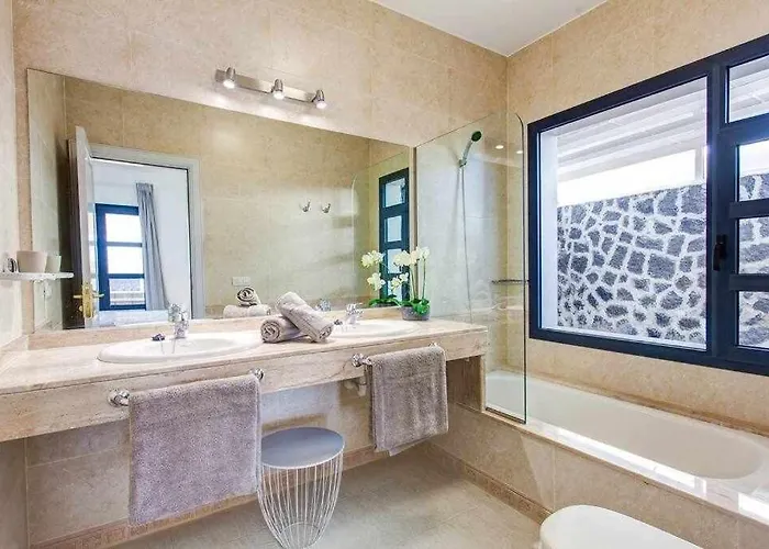 Villa Homu Bianca Fantastica Con Piscina Privada