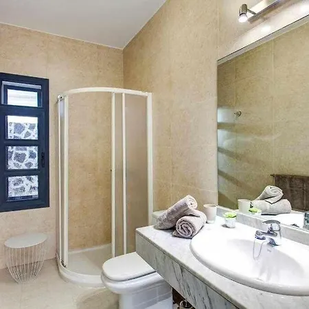 Homu Bianca Fantastica Con Piscina Privada Playa Blanca (Lanzarote)